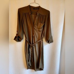 Green belted shirt dress M unknown brand